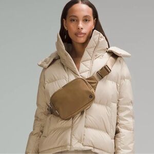 Lululemon Everywhere Belt Bag 1L